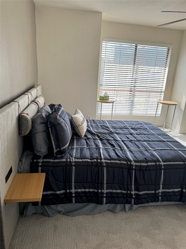 Building Photo - 3130 Walnut Bend Ln