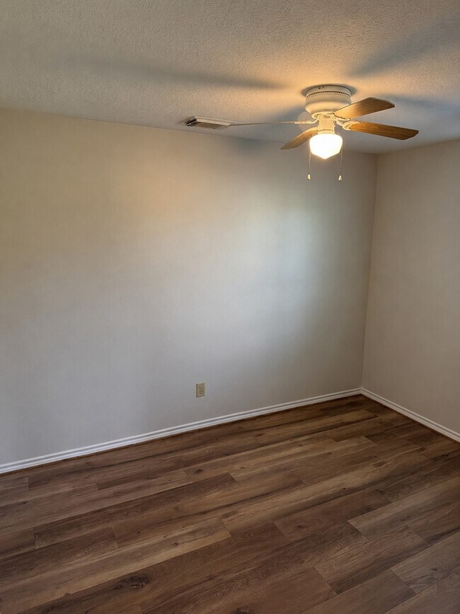 Building Photo - 17787 CR 330