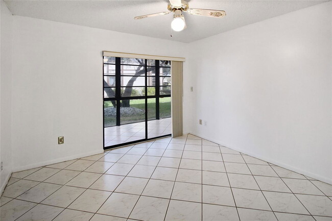 Building Photo - 9926 S Belfort Cir