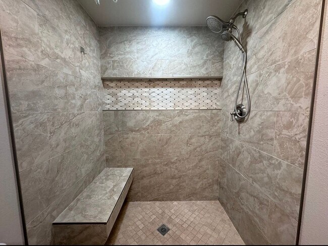 Building Photo - 5454 Diamondback Trail