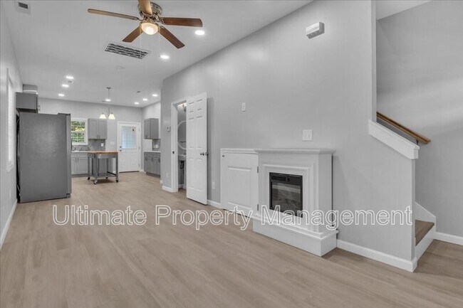 Building Photo - 514 Anderson St