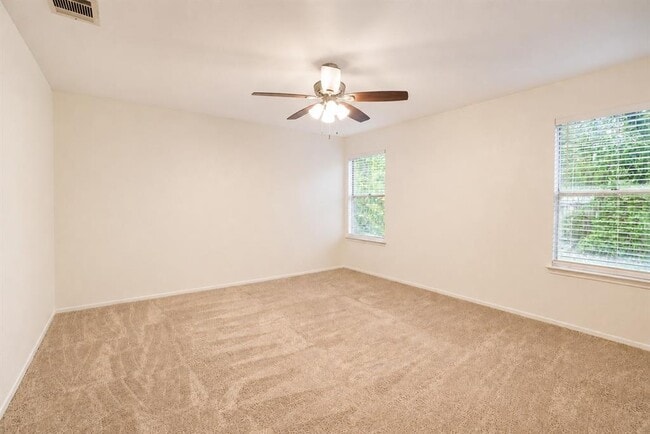 Building Photo - 8417 Avocet Dr