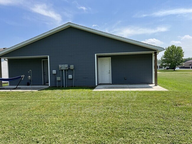 Building Photo - 2502 Alma St