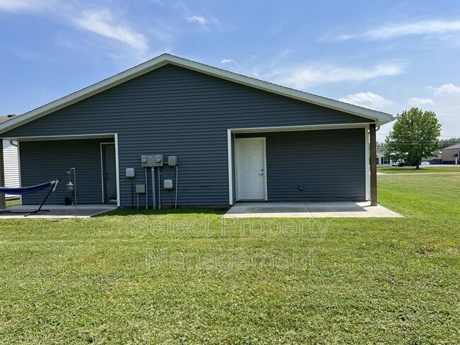 Building Photo - 2504 Alma St