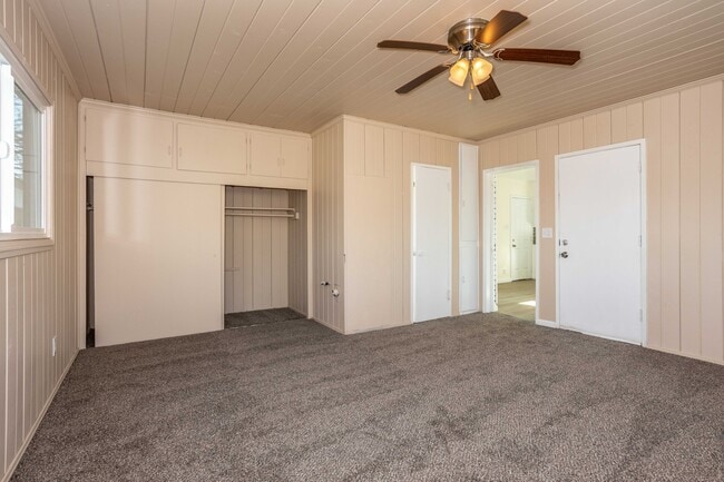 Building Photo - 312 S Myrtle St