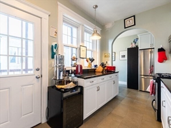 Building Photo - 400 Washington St