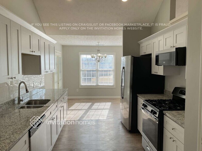 Building Photo - 8970 Plantation Bend Tr