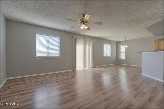 Building Photo - 11896 Mesquite Miel Dr