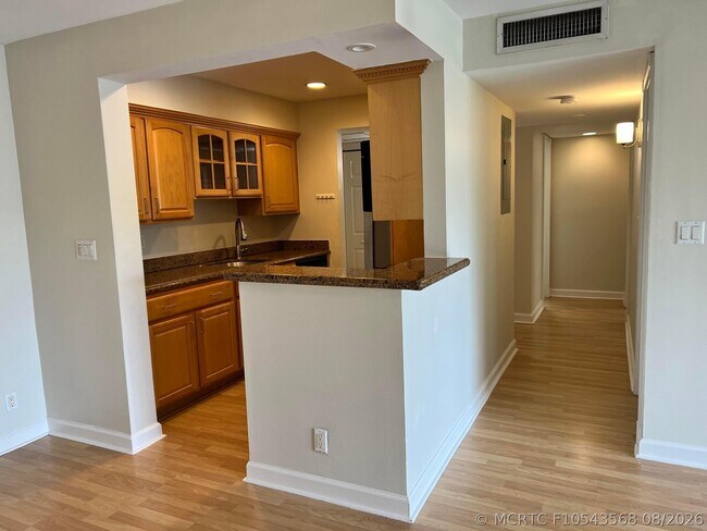 Building Photo - 1515 E Broward Blvd