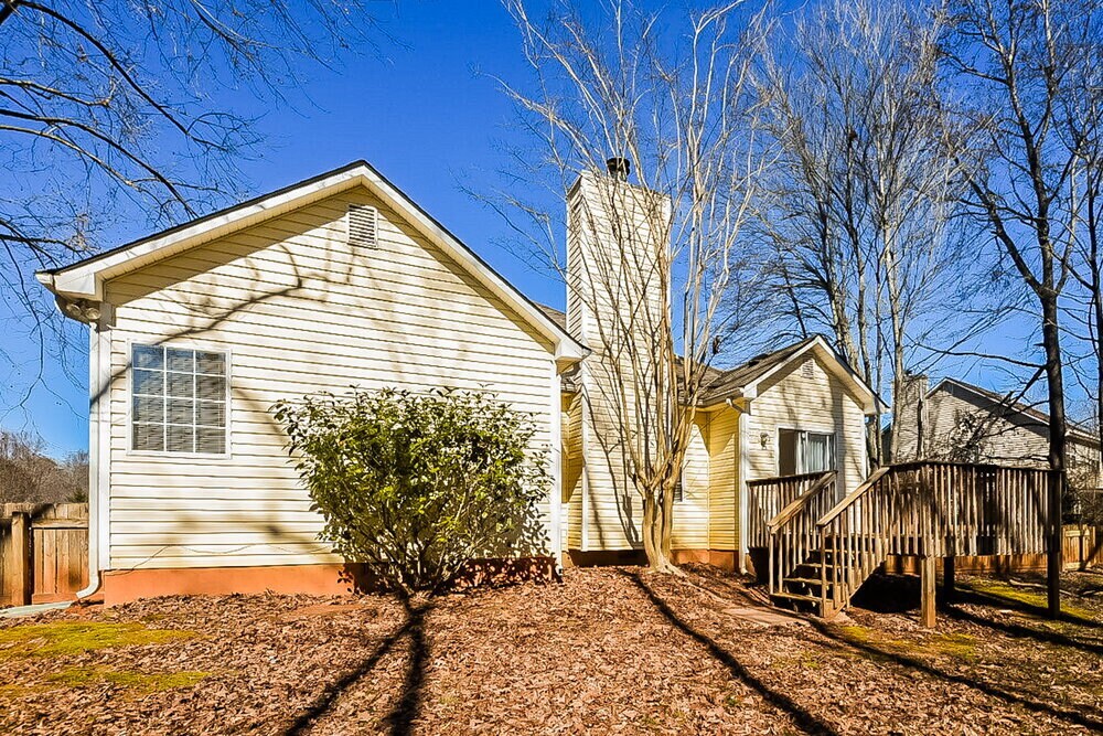 Building Photo - 7035 Bristol Trail