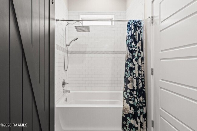 Building Photo - 106 Gadwall Dr