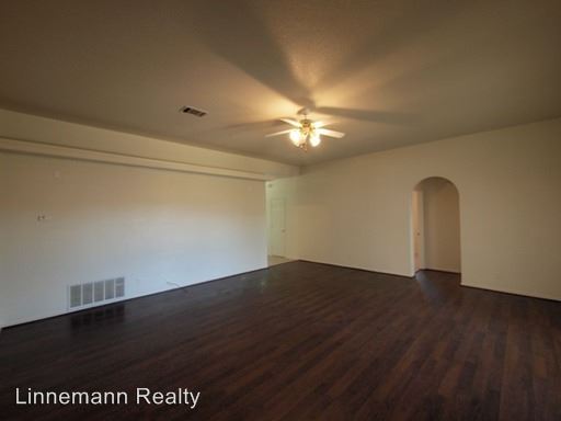 Building Photo - 3812 Tiger Dr
