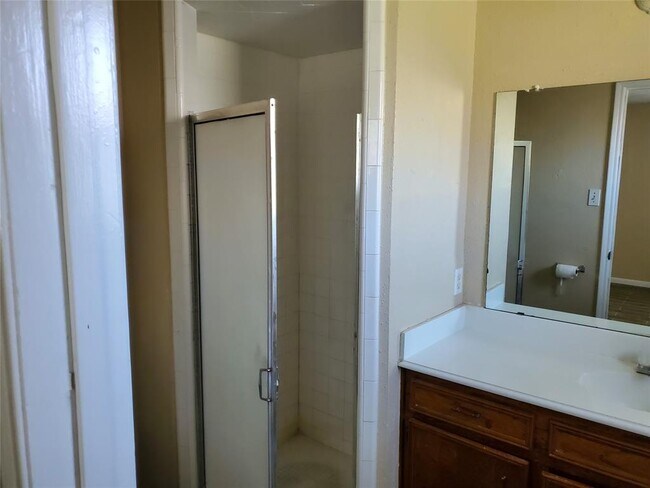 Building Photo - 7130 Siena Vista Dr