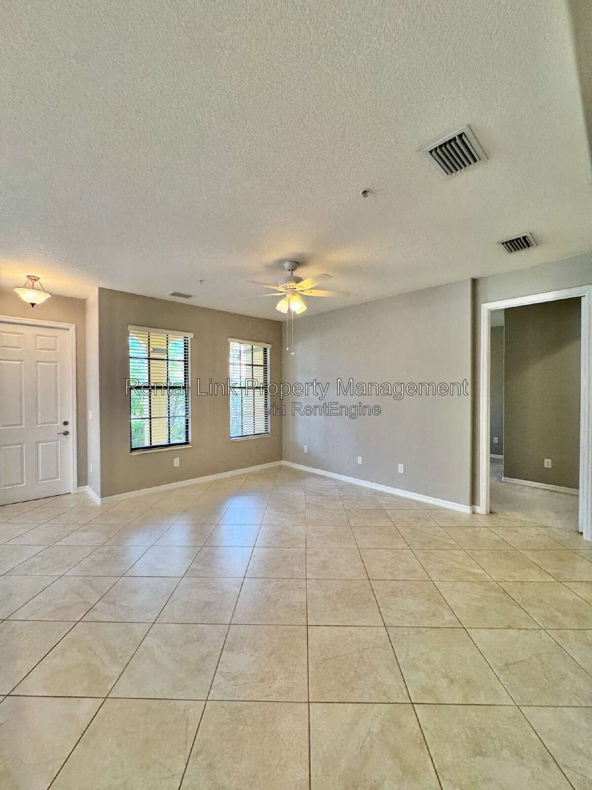 Building Photo - 11880 Adoncia Way