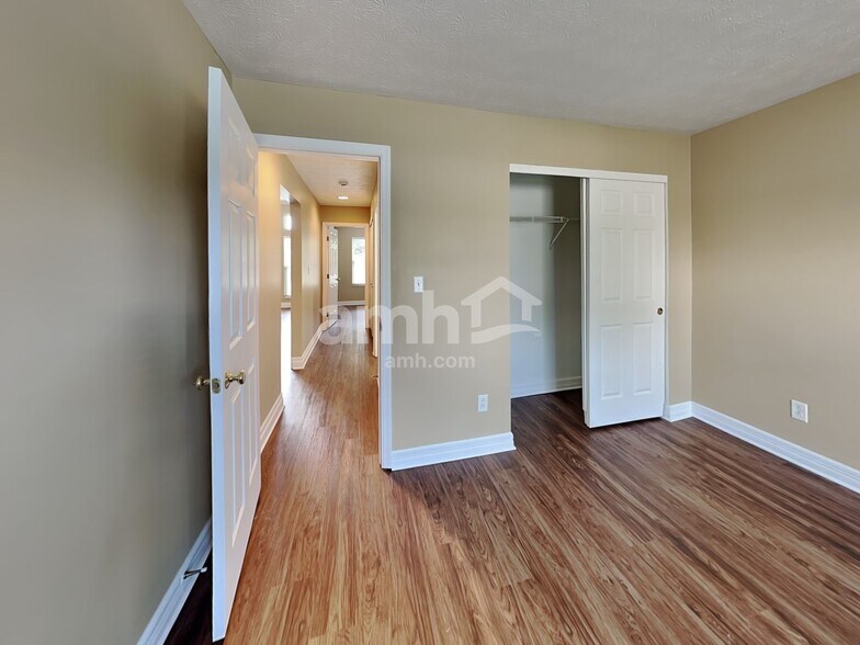 Building Photo - 2362 Pewter Hills Ct