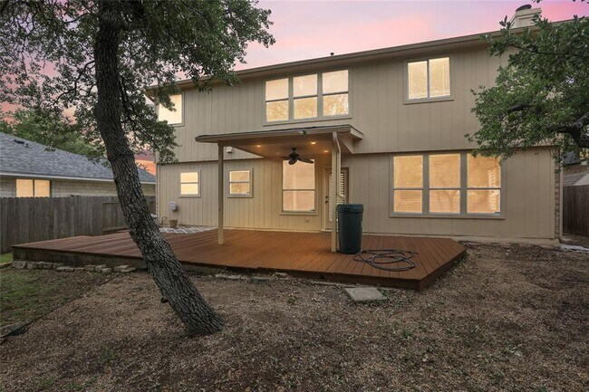 Building Photo - 2604 Stenson Dr