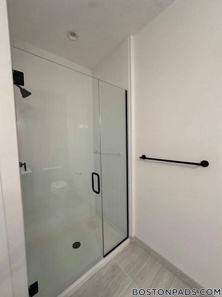 Building Photo - 199 Gardner St