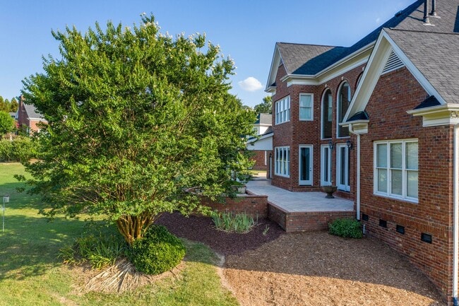 Building Photo - Estate Home in Fantastic North Raleigh Loc...