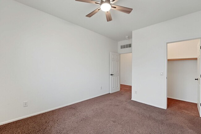 Building Photo - 11707 W Planada Ct