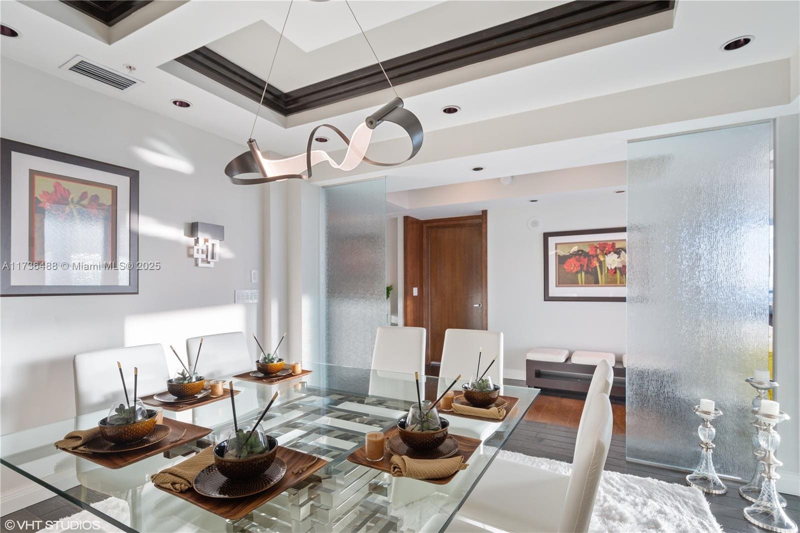 Building Photo - 333 Las Olas Way