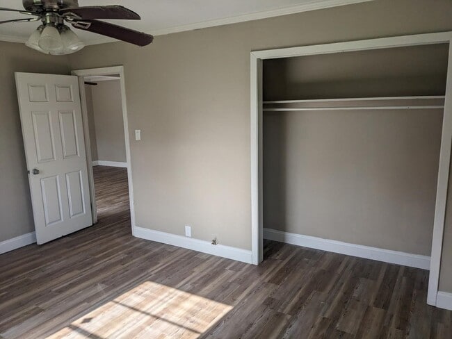 Building Photo - 3470 Kipling Dr