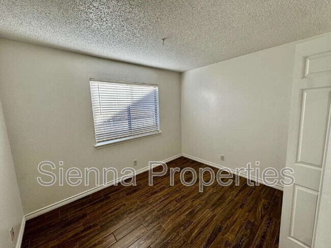 Building Photo - 9206 Kempler Dr