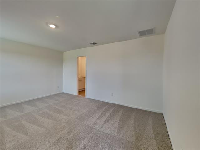 Building Photo - 3707 Longleaf Dr
