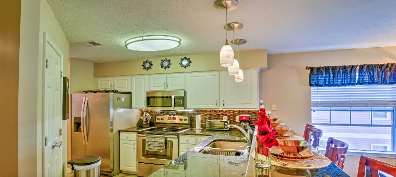Building Photo - 637 Waterway Village Blvd