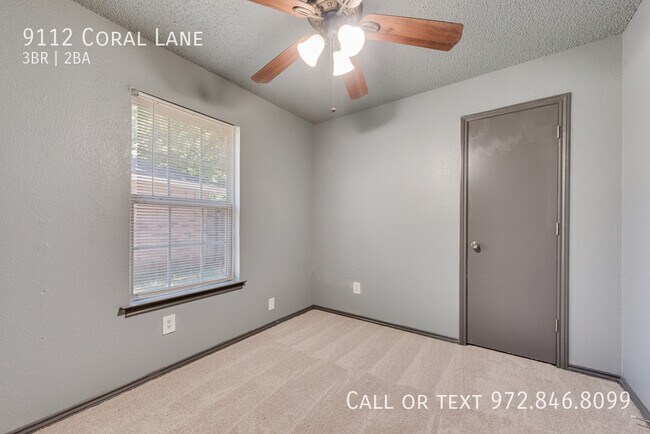 Building Photo - 9112 Coral Ln