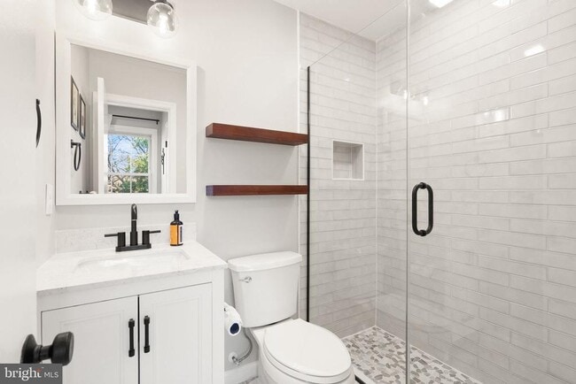 Building Photo - 7393 Colton Ln