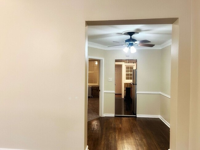 Building Photo - Move in Special! 2 Bed 1 Bath SE, DC
