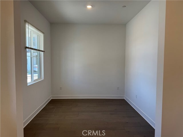 Building Photo - 114 Pansy