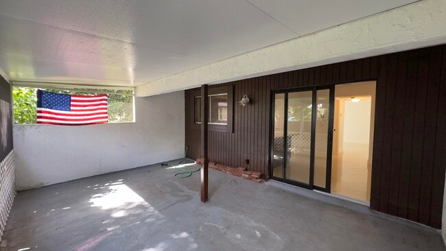 Building Photo - 5340 Bosque Ln