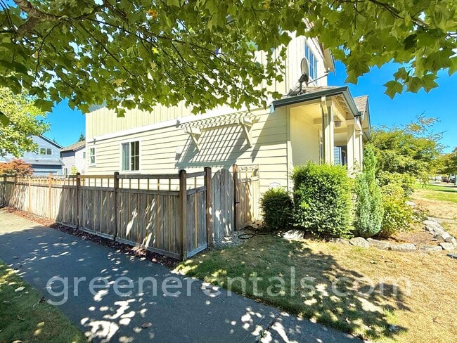 Building Photo - 4BR 2.5BA Home in West Olympia