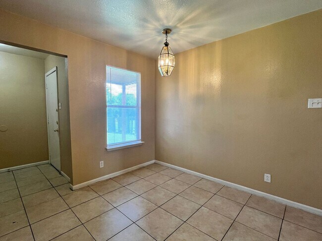 Building Photo - SECTION 8/HUD ACCEPTED - COMING SOON!