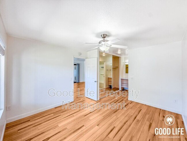 Building Photo - 11179 Camino Ruiz