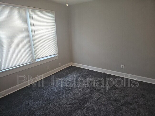 Building Photo - 3641 N Illinois St