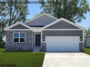 Building Photo - Unbeatable Location, RANCH HOME WITH 3 SPA...