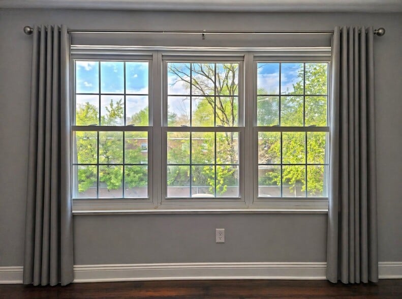 Building Photo - 4779 Columbia Rd