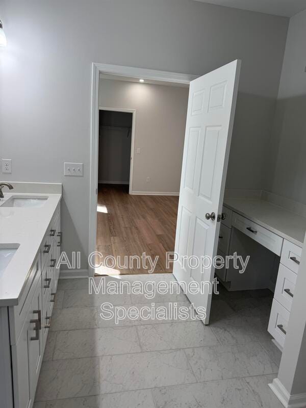 Building Photo - 5111 Spalding Ave