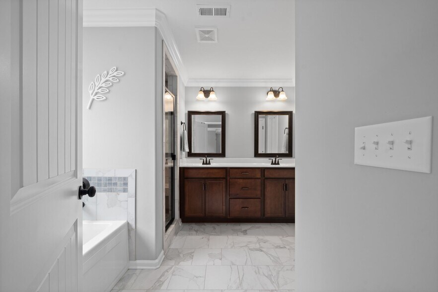 Building Photo - 1409 Millet Dr
