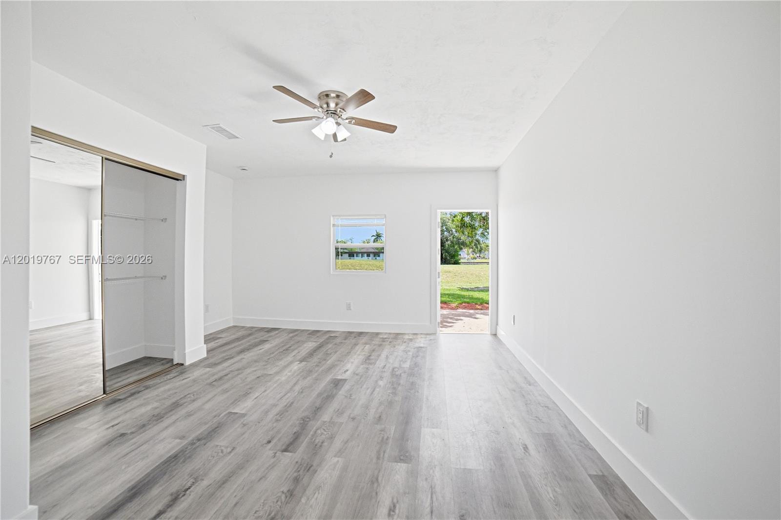 Building Photo - 5201 Yellow Pine Ln