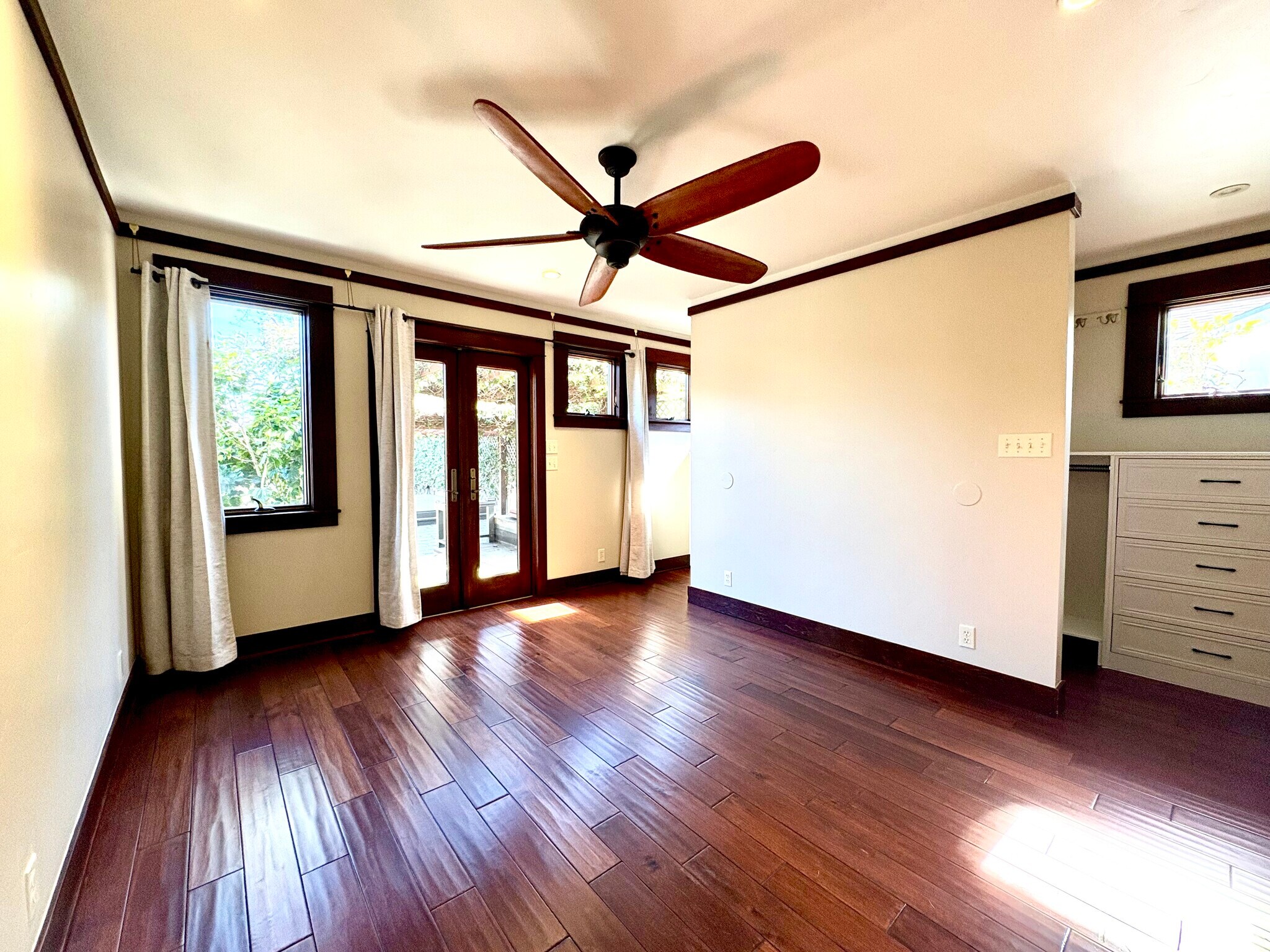 Building Photo - 3306 Gibson Pl