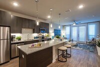 Building Photo - Stylish Living, Perfectly Located