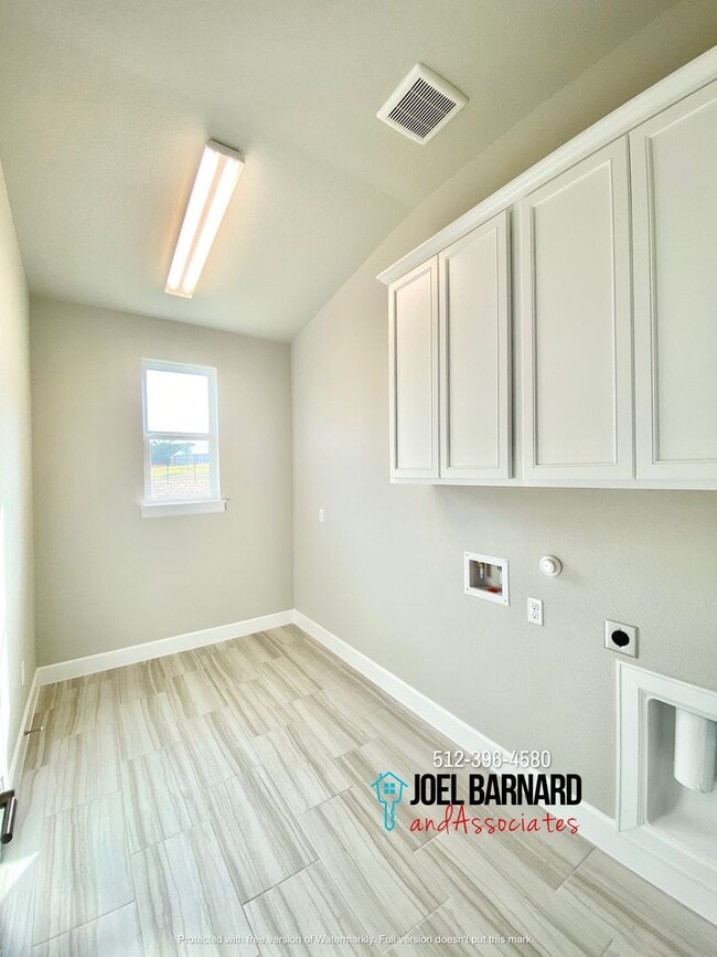 Building Photo - Available July 4! Be a Part of the Kissing Tree Community!