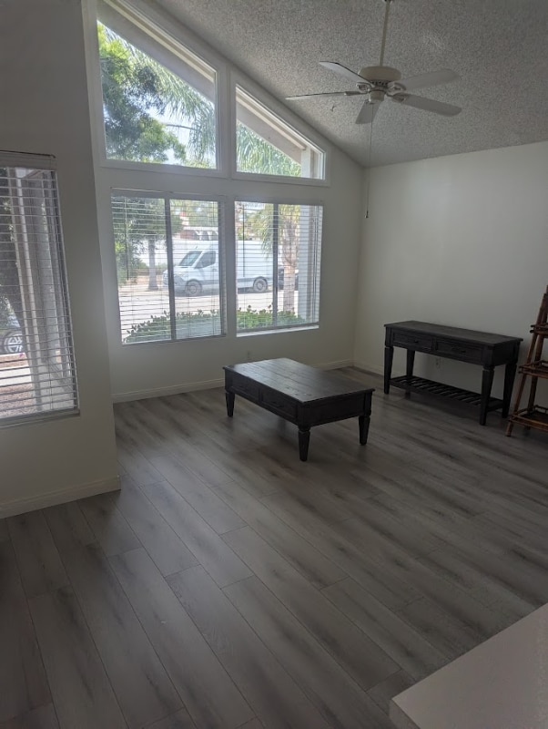 Building Photo - 1046 Canal St