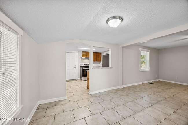 Building Photo - 3502 Fleet St