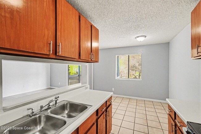 Building Photo - 2181 Agora Cir SE