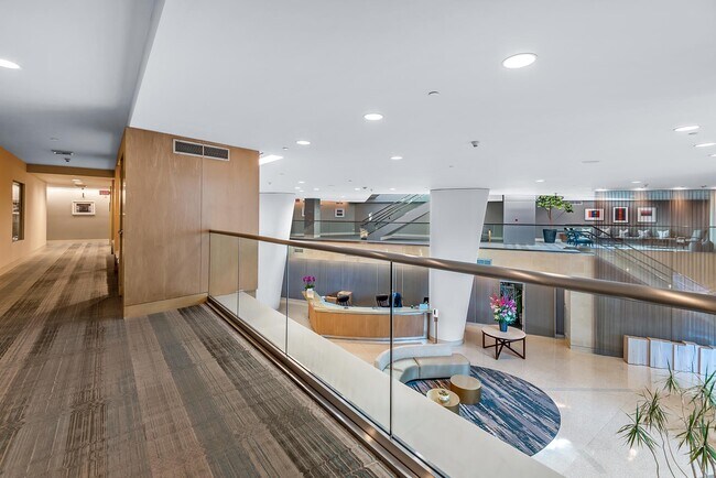 Building Photo - 13600 MARINA POINTE Dr