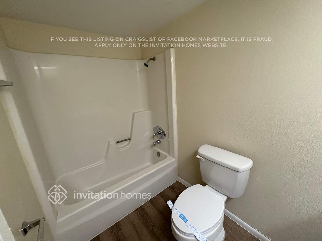 Building Photo - 7341 W Shangri La Rd